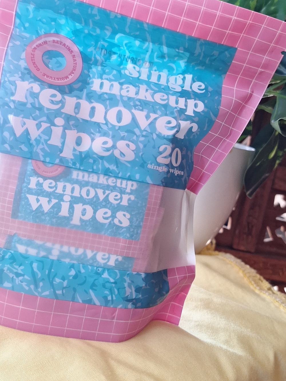 Makeup remover wipes